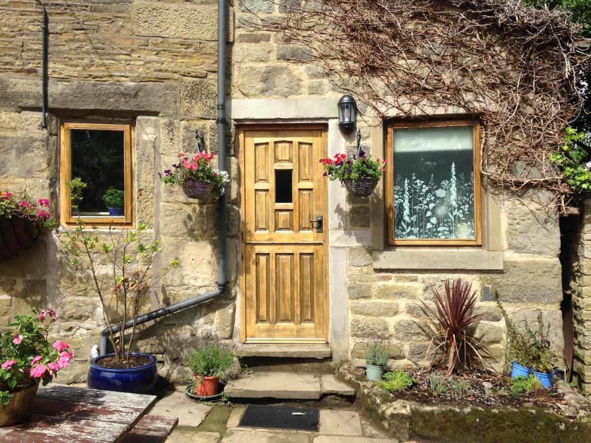 Bijou Cottage In Bronte Country With Wood-Burning Stove & Hot Tub Spa 호어스 외부 사진